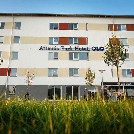 Attendo Park Hotell Huddinge Eksteriør bilde