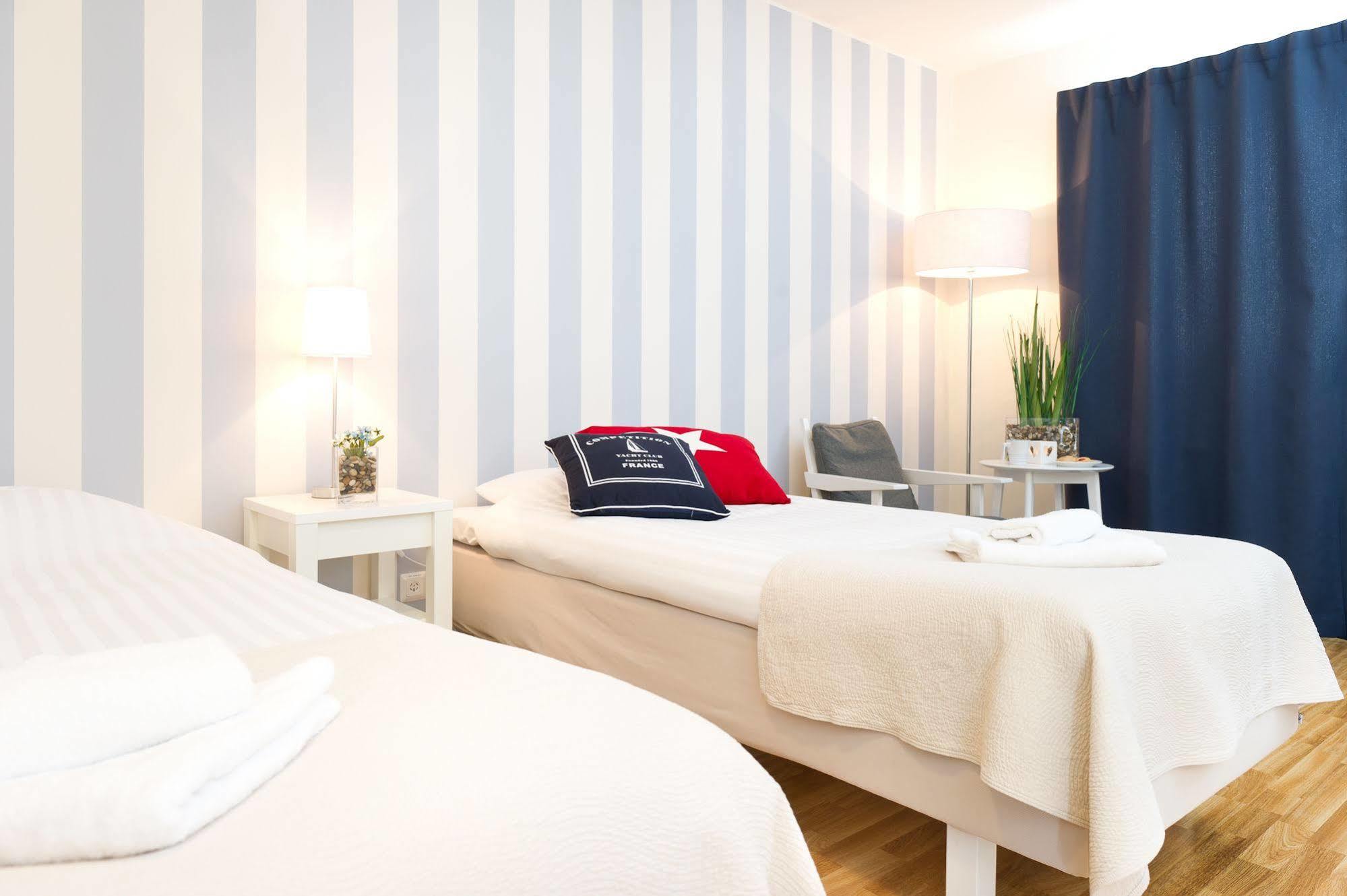 Attendo Park Hotell Huddinge Eksteriør bilde