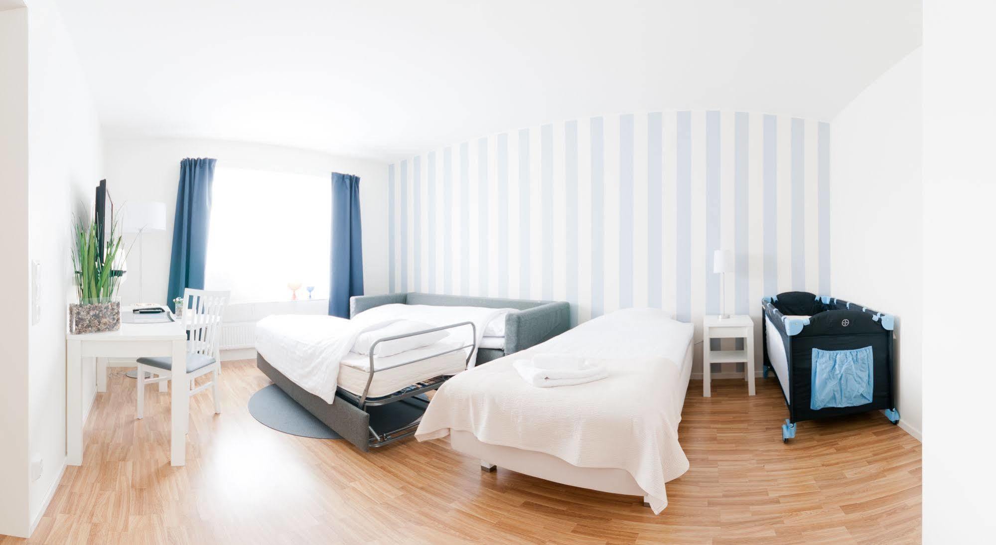 Attendo Park Hotell Huddinge Eksteriør bilde